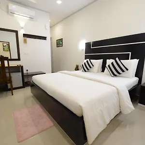 3* Maison d'hôtes Diva Airport Transit